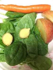 JVD3applegingerspinachcarrot